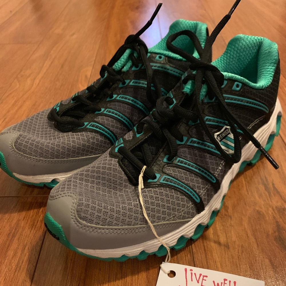 K-Swiss Low Rise Mesh Tube Sole Running Shoe, 10